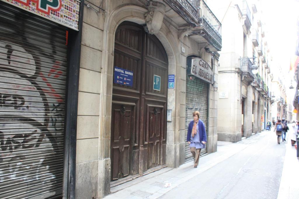 Hostal Baires Barcelona Exterior photo